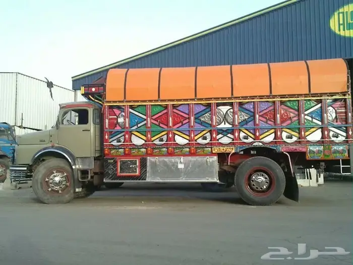 صناديق السيارات البوز 5