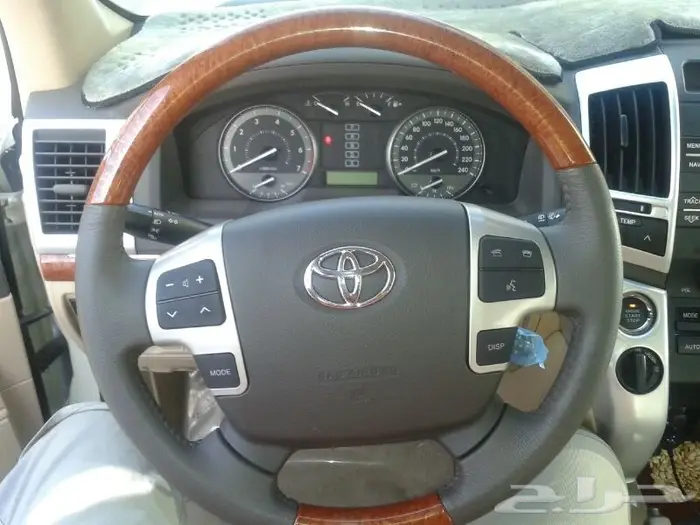 ازرار و غطاء ايرباق لاندكروزر 2012 2