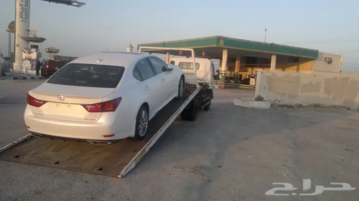 سطحة لنقل السيارات من دبي او الامارات الى السعودية  3