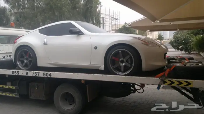 سطحة لنقل السيارات من دبي الى اي مكان في السعودية  3