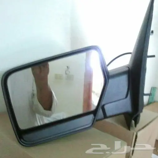 تظليل متحرك روعه جدا (ستائر) لجميع انواع السيارات  كما يوجد لدينا قطع غيار واكسسوارات للاكسبدشن والا 14