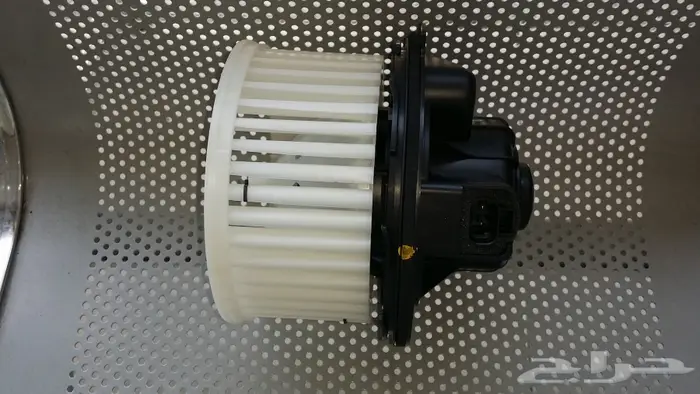 للبيع قطع غيار فورد ايدج وتورس واكسبلور ومومنتينير اكسبدشن ولنكولن 12