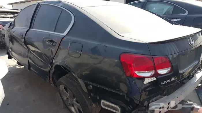 لكزس مصدوم تشليح ((قطع غيار فقط)) 5