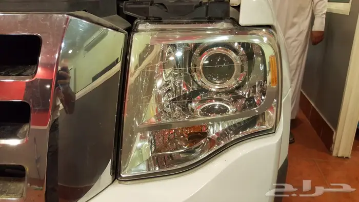 جميع انواع العدسات والزينون الاصلي  واضائة السيارات  1