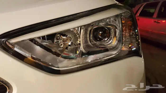 جميع انواع العدسات والزينون الاصلي  واضائة السيارات  9