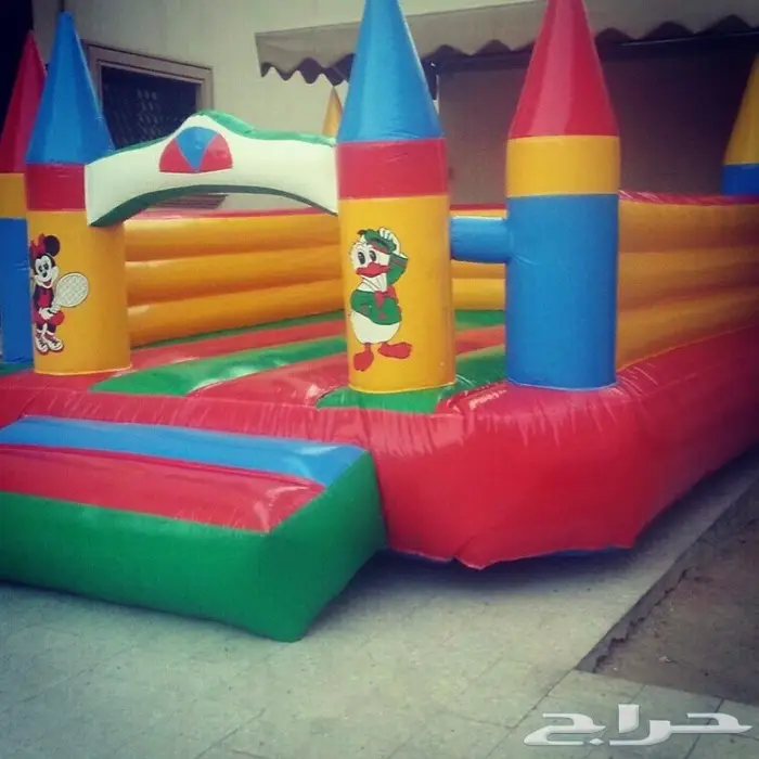 ملعب صابوني زحليقة نطيطة للإيجار مع الترفيه المتكامل 1