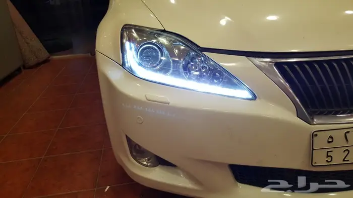 جميع انواع  الزينون لمبات اصليه لجميع انواع السيارات وعدسات 6