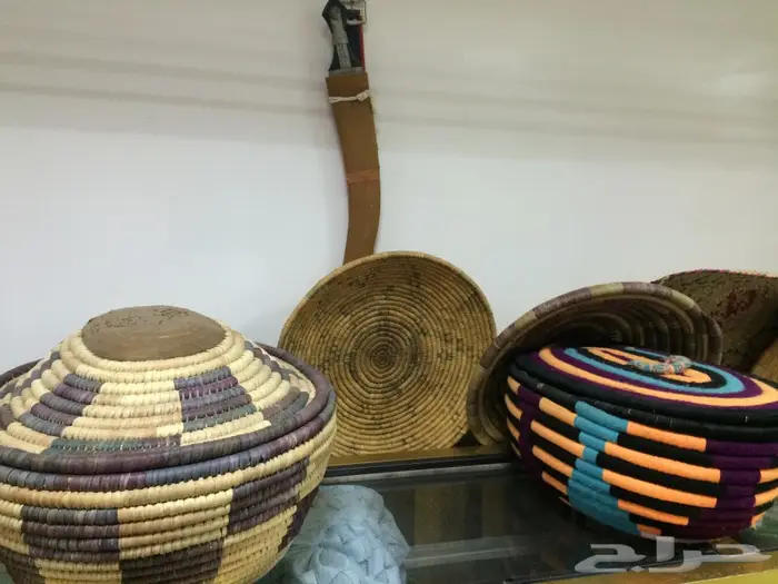 متحف تراثي كامل نادر للبيع اكثر من 255 قطعه 4