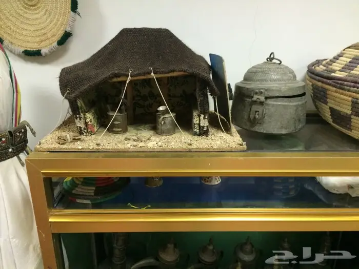 متحف تراثي كامل نادر للبيع اكثر من 255 قطعه 2
