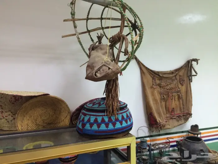 متحف تراثي كامل نادر للبيع اكثر من 255 قطعه 9