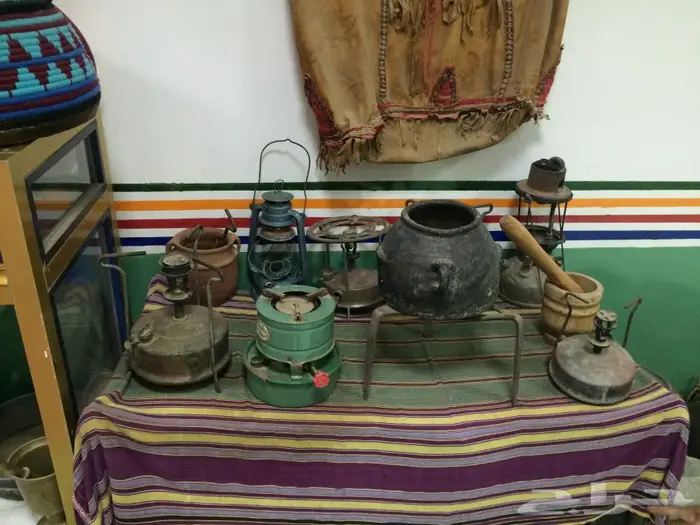 متحف تراثي كامل نادر للبيع اكثر من 255 قطعه 10