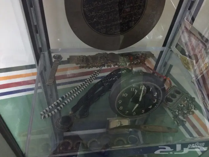 متحف تراثي كامل نادر للبيع اكثر من 255 قطعه 23