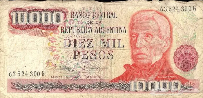 عملات نقد ورق اوروبية واسيوية 10