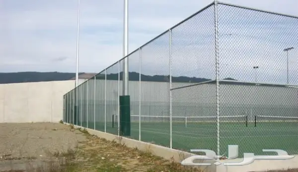 مصنع شبوك-سياج-أسلاك شائكة-حديد مجلفن 11