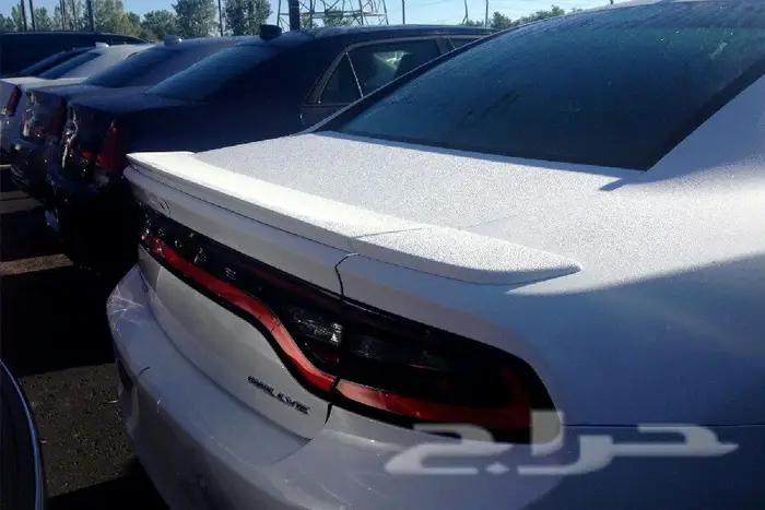 لبيع قطع تعديل هوائيات واكسسوارات دودوج تشارجر 4