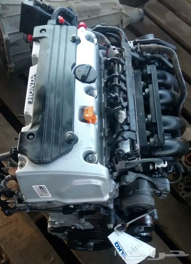 مكاين هوندا اكورد 4سلندر سعرممتاز شبه جديدة 0