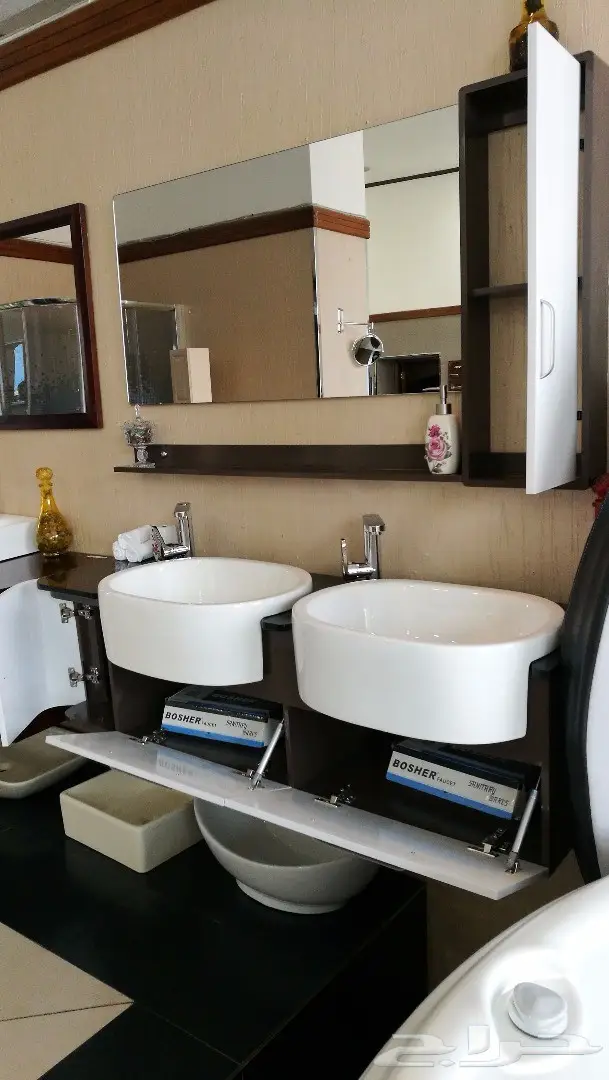 بانيوهات - بانيو فرعوني كلاسيك - خزانات 32