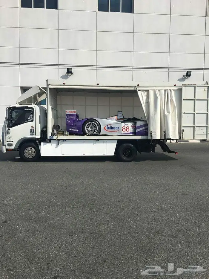 سطحات دبي للنقل السيارات من إمارات لا سعودية 1