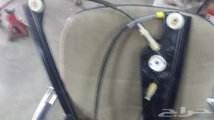 مكائن زجاج بي ام دبليو 1