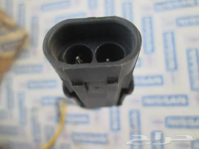 عوامة بنزين دتسن 80 - 85 13