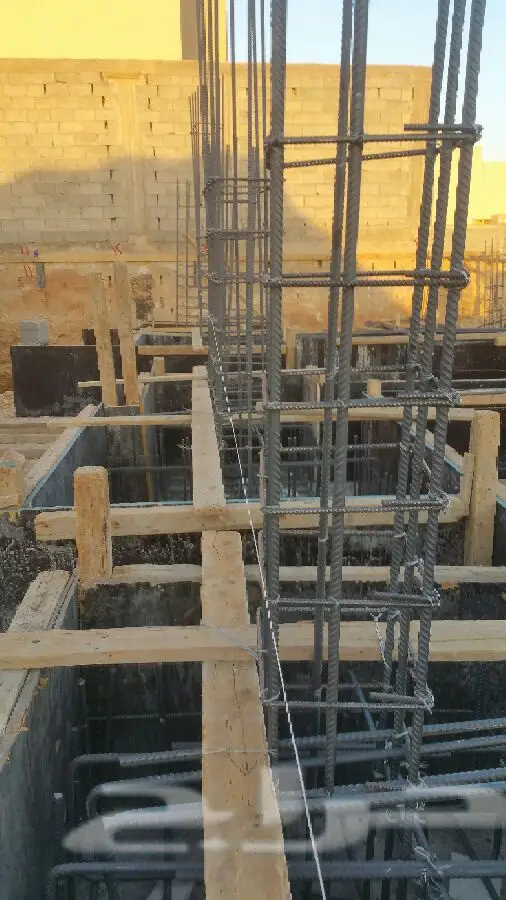 مقاول مباني