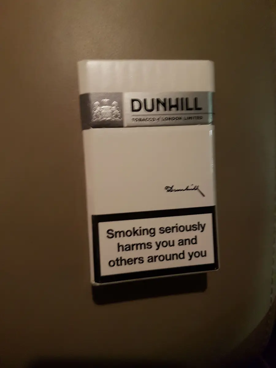 جدة - دنهل ابيض قصير من (image 1)