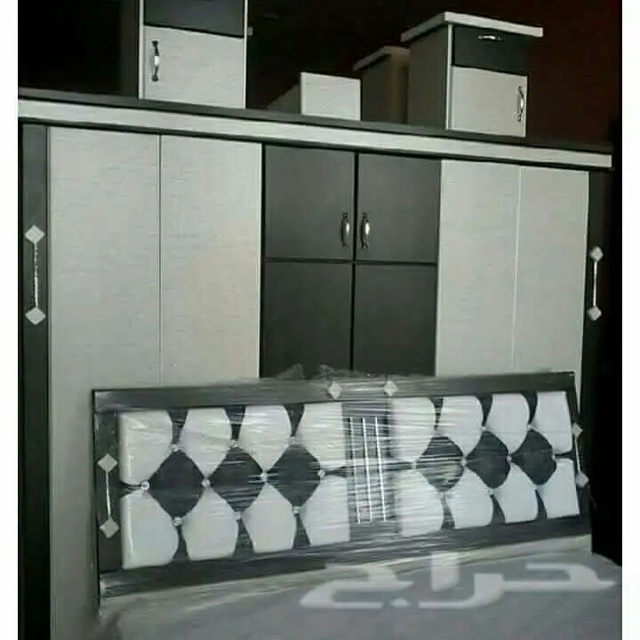 السلام عليكم يوجد غرف نوم 6قطع السعر 1200 (image 5)