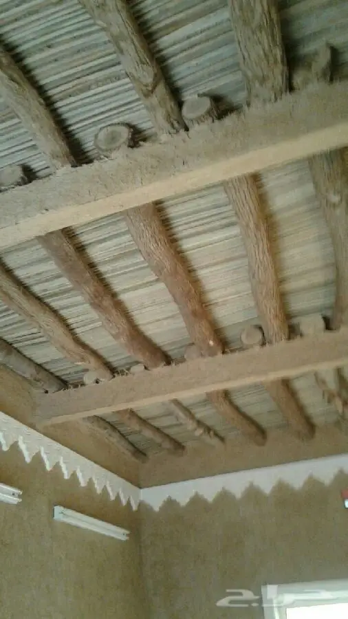 عامل يبحث عن عمل بليوميه او بشهر شاب يمني 