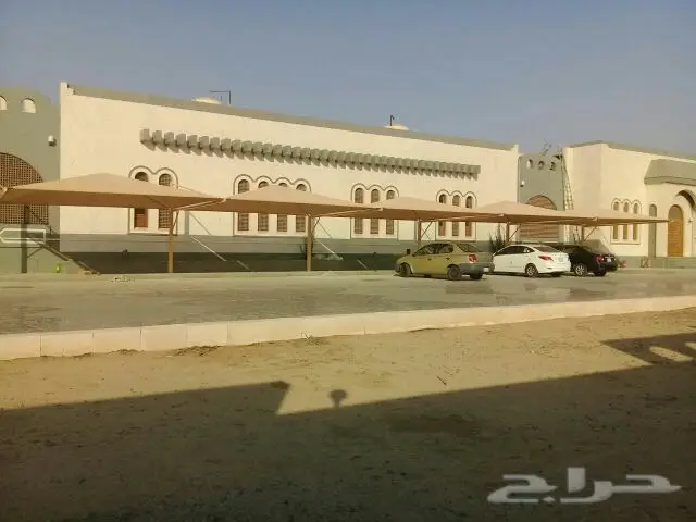 مظلات وسواتر (image 59)