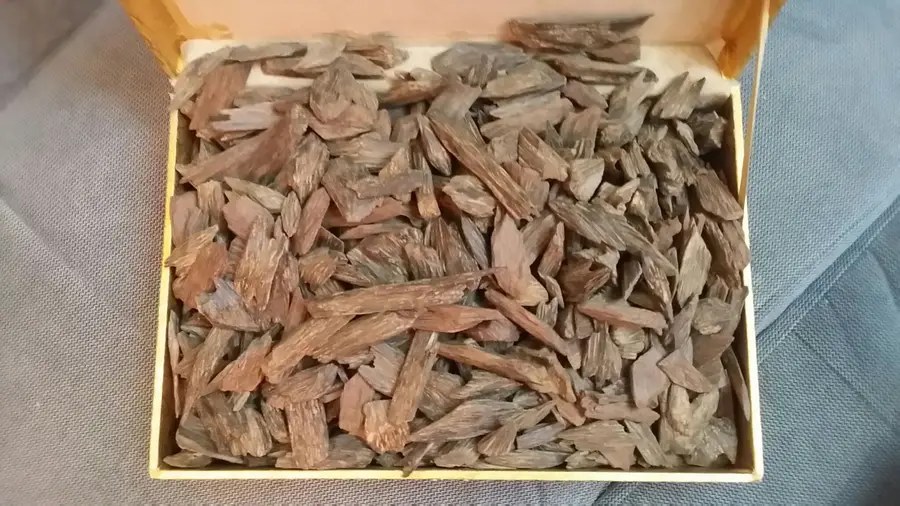 عود بخور كلمنتان طبيعي وصناعي - رائحة طيبة ويزبد - على السوم (image 1)