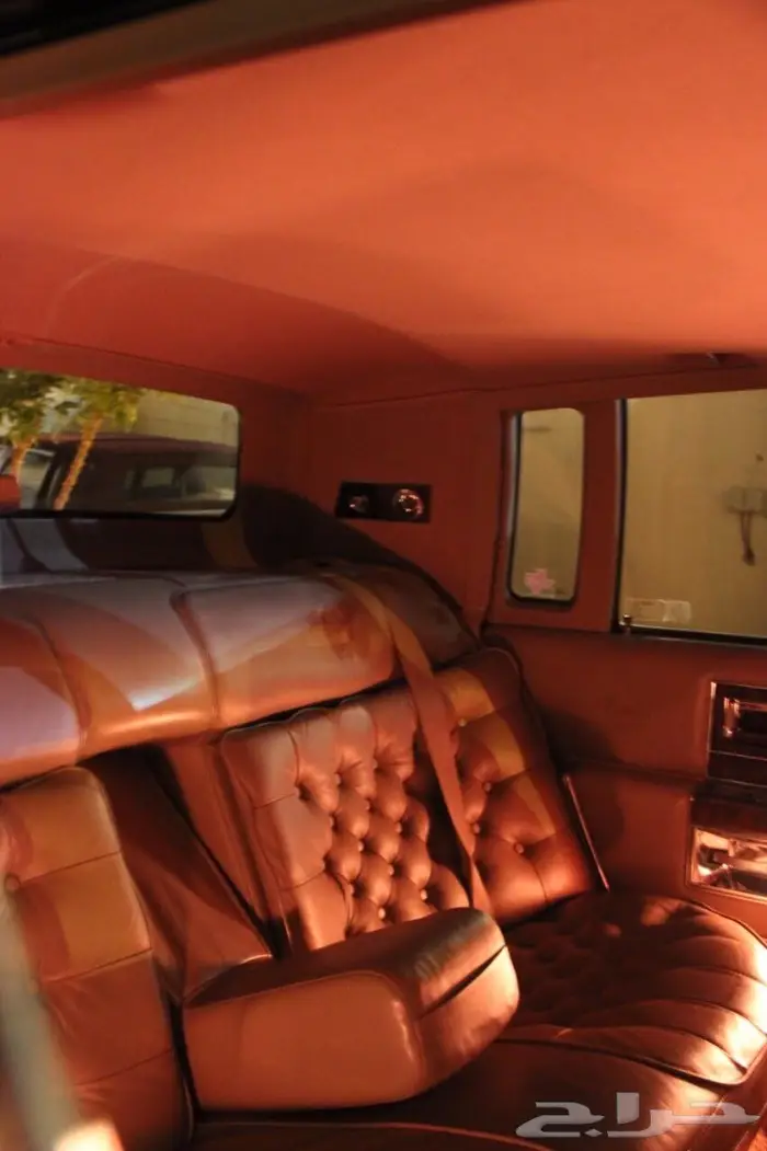 شاهدوا مجموعة سياراتنا الكلاسيكية بالموقع. 46