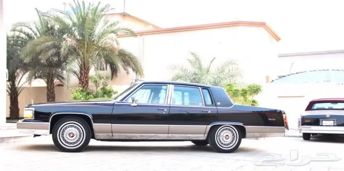 شاهدوا مجموعة سياراتنا الكلاسيكية بالموقع. 3