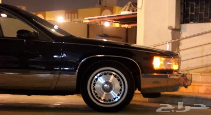 شاهدوا مجموعة سياراتنا الكلاسيكية بالموقع. 74