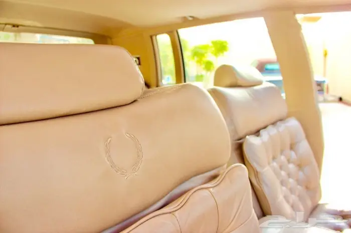 شاهدوا مجموعة سياراتنا الكلاسيكية بالموقع. 24