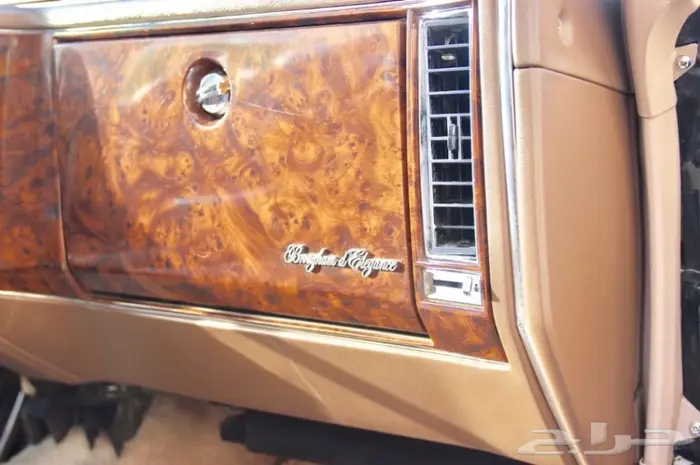 شاهدوا مجموعة سياراتنا الكلاسيكية بالموقع. 28