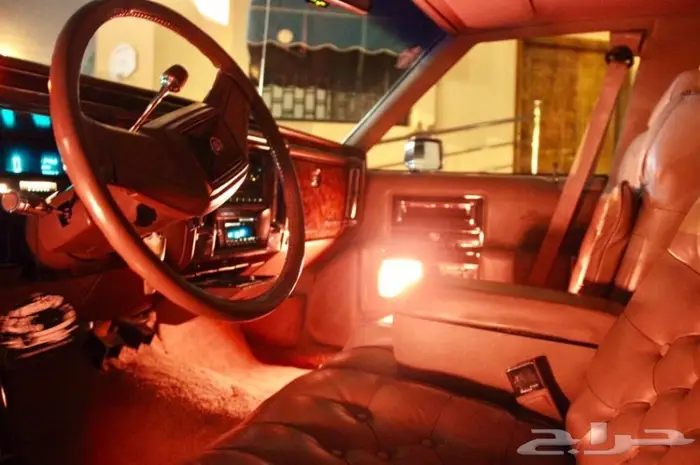 شاهدوا مجموعة سياراتنا الكلاسيكية بالموقع. 33