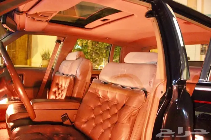 شاهدوا مجموعة سياراتنا الكلاسيكية بالموقع. 34