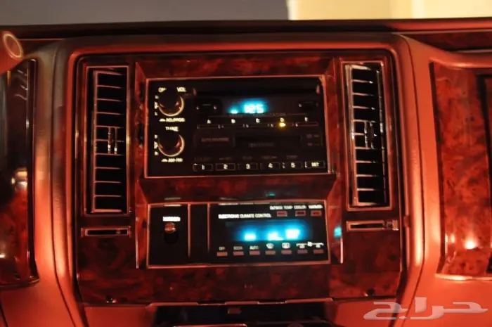 شاهدوا مجموعة سياراتنا الكلاسيكية بالموقع. 45