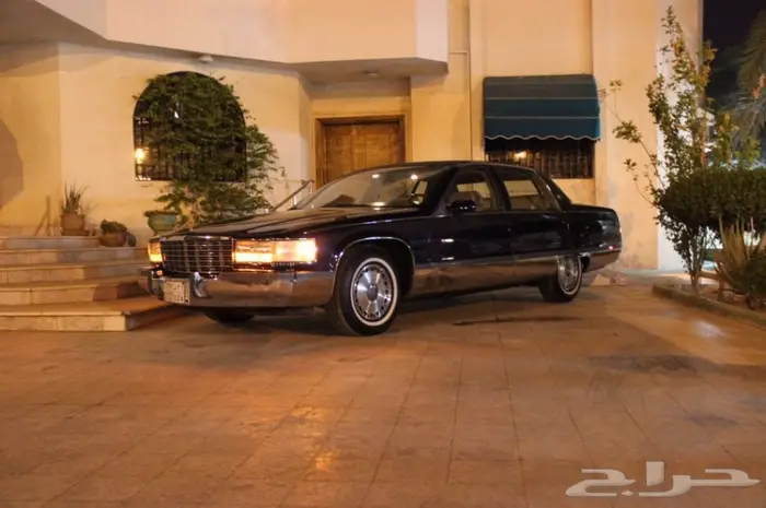 شاهدوا مجموعة سياراتنا الكلاسيكية بالموقع. 72