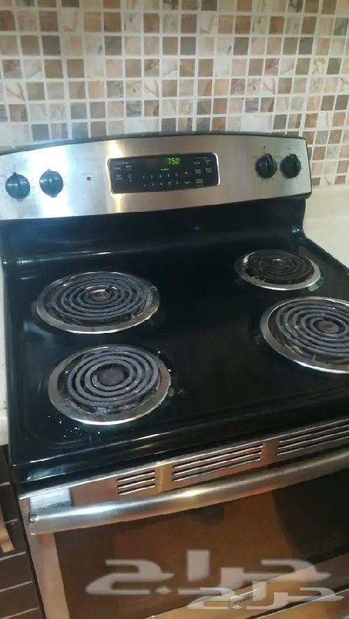 دولاب غرفة نوم وفرن كهربائي وتسريحه  (image 6)