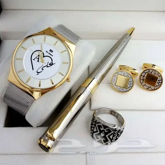 اكتب اسمك ع ساعتك
اهدي من تحب ساعه بأسمه (image 1)