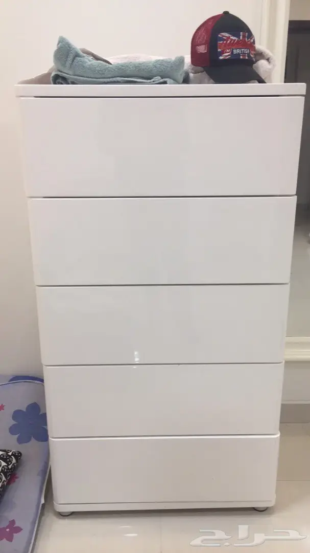 دولاب غرفة نوم وفرن كهربائي وتسريحه  (image 2)