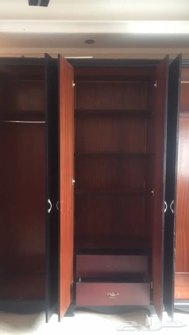 دولاب خشب 6 درف الخشب سنديان