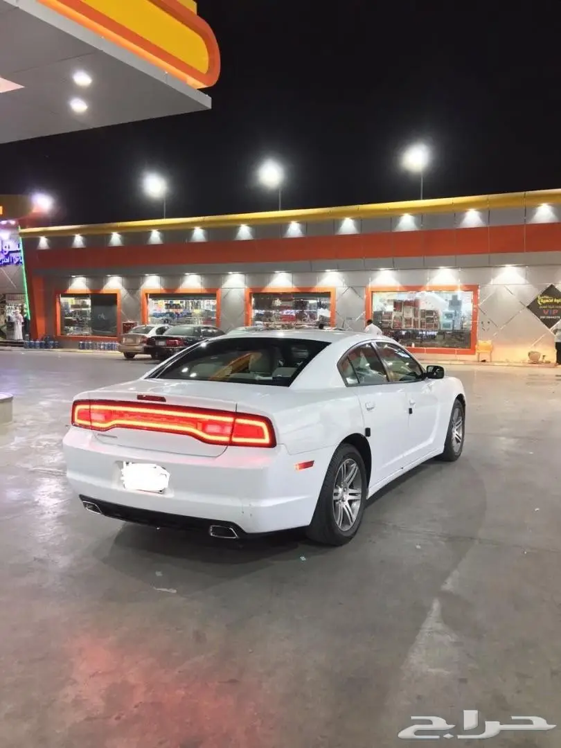 للبيع تشارجر 2014  (image 3)