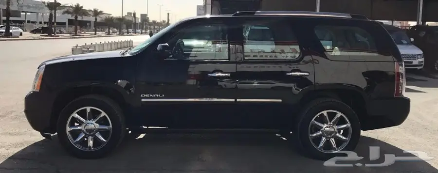 جيمس يوكن دينالي 2013 اسود (image 1)