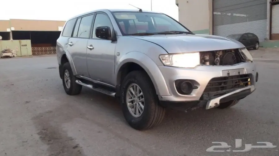 جيب مستبيشي 2014 مصدوم (image 10)