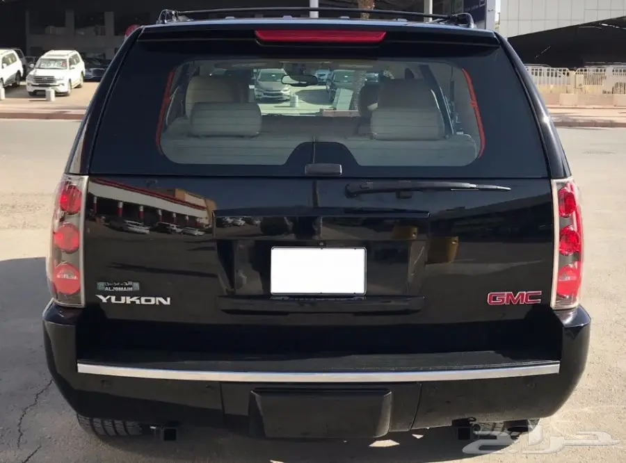 جيمس يوكن دينالي 2013 اسود (image 3)