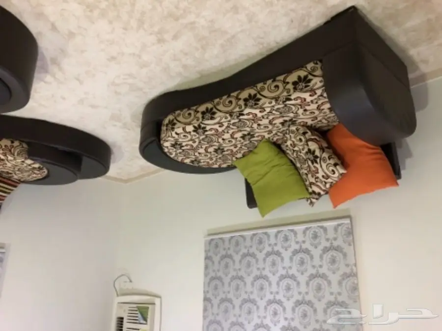 كنب أنيق ومريح - فرصة لا تُفوَّت! (image 1)