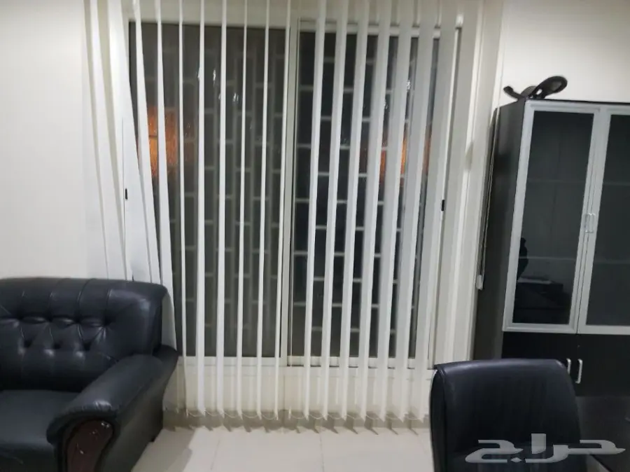 اثاث مكتبي  ورك ستيشن ومكاتب رئيسية شبه جديدة (image 7)