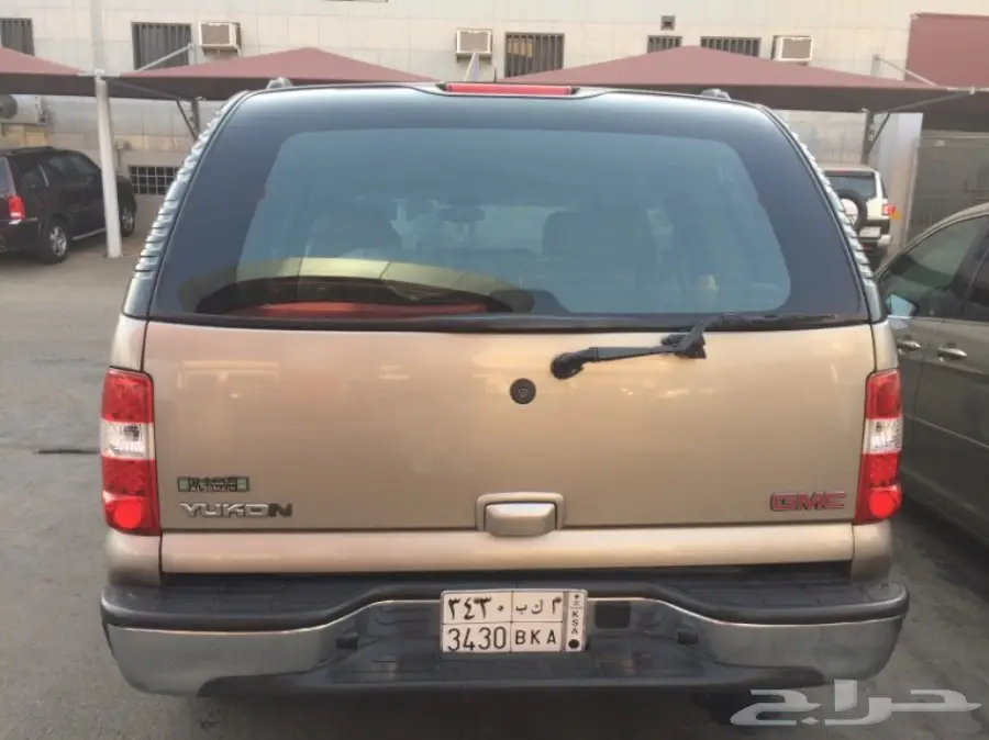 جي ام سي يوكن 2003 كامل (image 2)